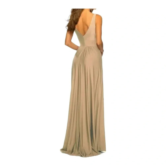 La Femme Nude Plunge Neck A-Line Gown NWOT - Picture 2 of 6